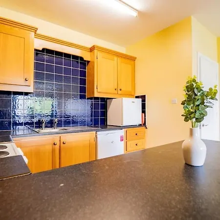Apartmán 72 - Large Three Bed With Parking