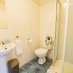 Apartament 72 - Large Three Bed With Parking Galway